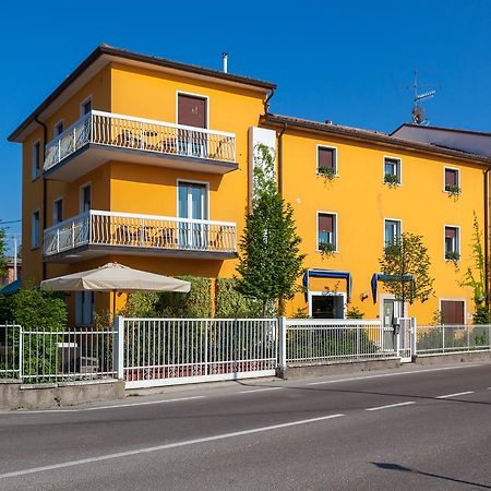 Hotel Bardolino Exterior photo