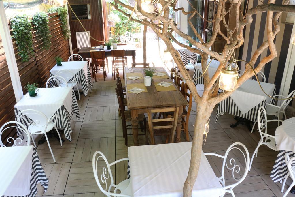 Hotel Bardolino Exterior photo